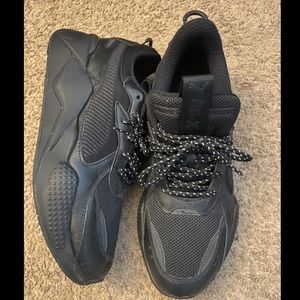 Men’s Puma RXS size 10.5